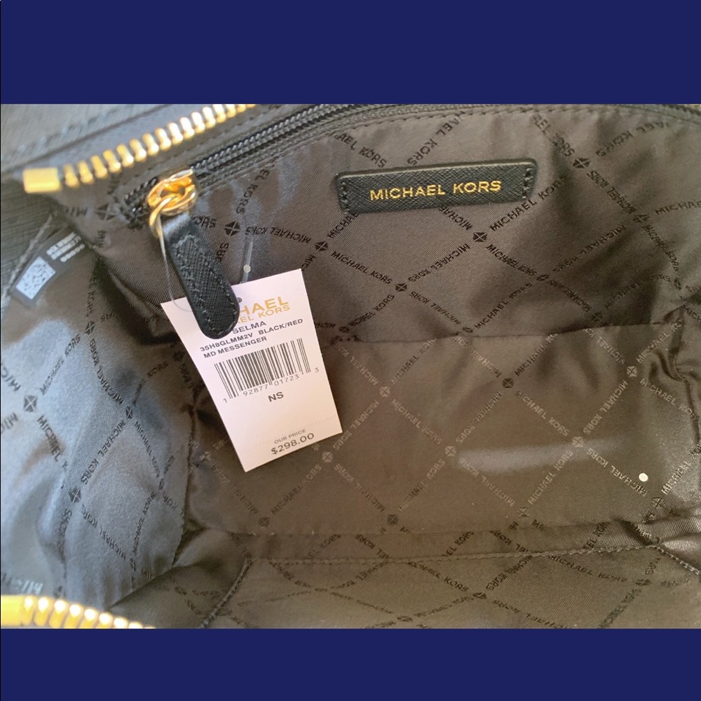 Gaby’sBags👜💕- Michael Kors Crossbody Wallet SET - Picture 5 of 8
